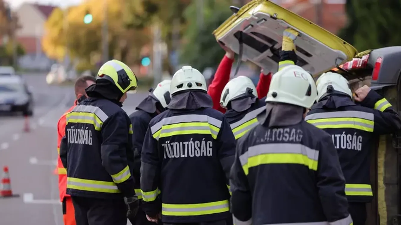 Szirénáktól hangos az M7-es autópálya