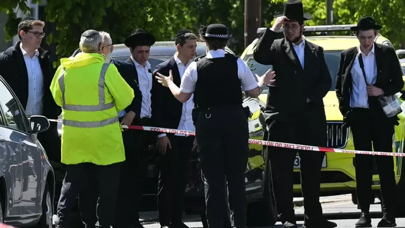 Londoni terrortámadás: videón a késes ámokfutás