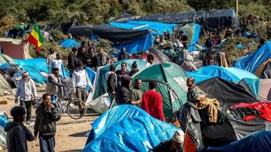 Rövidesen megkezdhetik egy migránstábor építését Magyarországon