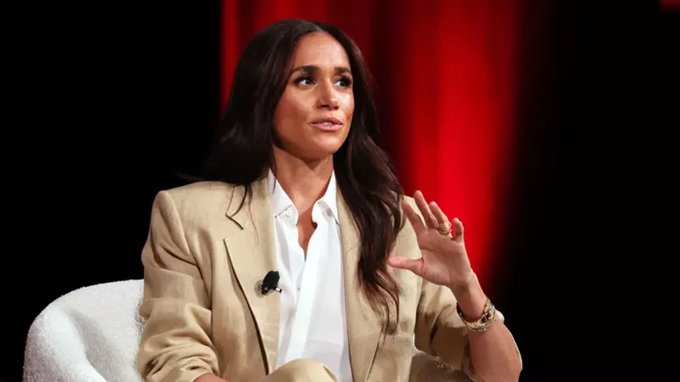 Így ölelgeti a hercegnőket Meghan Markle kislánya, Lilibet