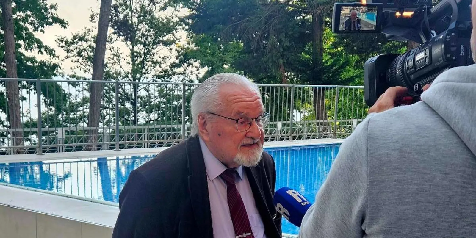 Turisták ezreinek mesél a "magyar bácsi"