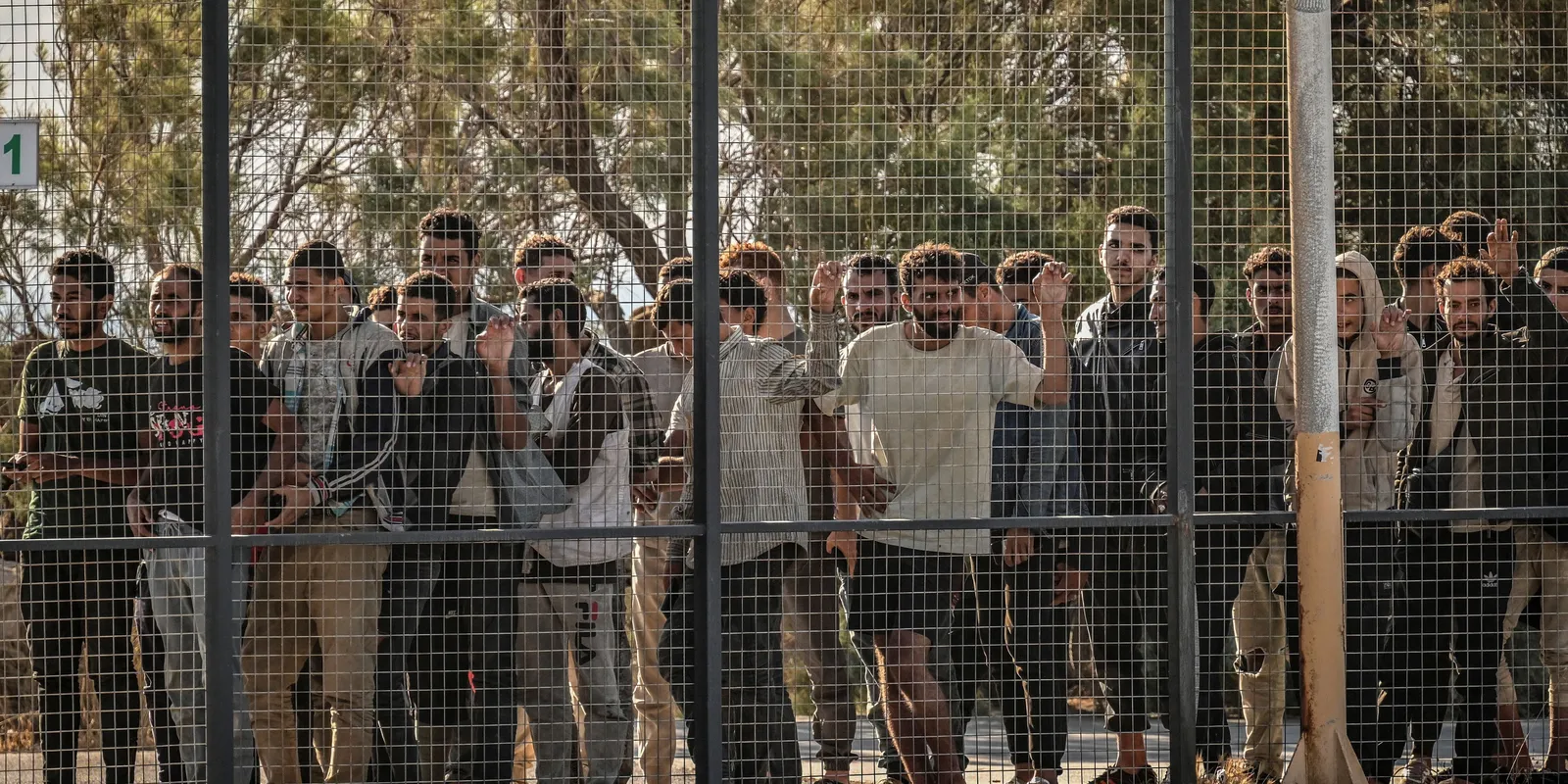 Migránstábortól tartanak magyar városokban a paktum miatt