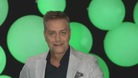 „Hova a k*rva anyádba mész?” – Üvöltve esett egymásnak Finnországban Harsányi Levente és Ganxsta Zolee