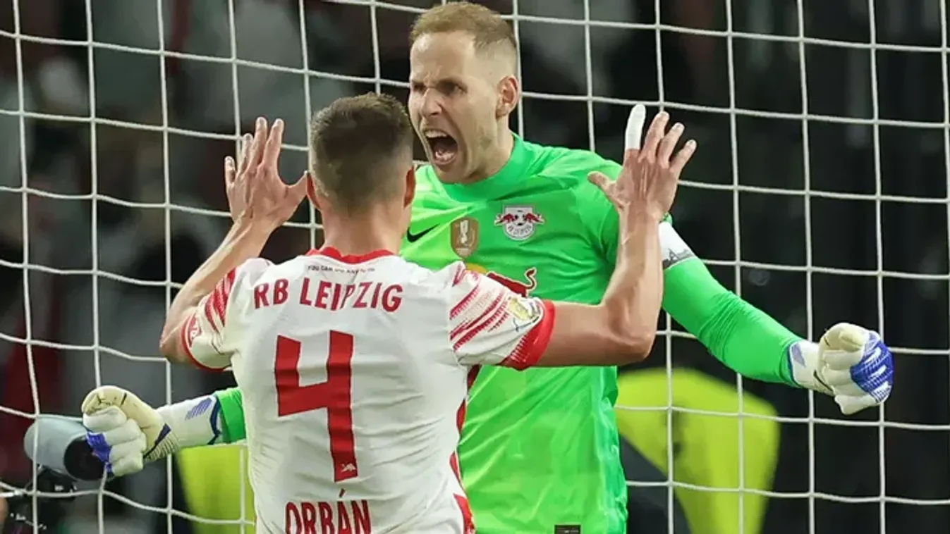 A születésnapos Gulácsi Péter régi barátokkal ünnepelhet