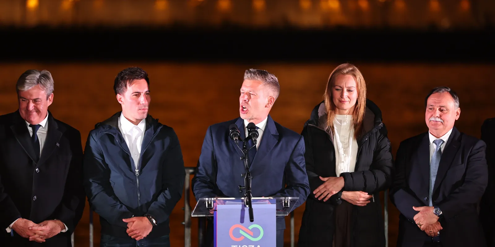 Újra a multik diktálnak Magyarországon