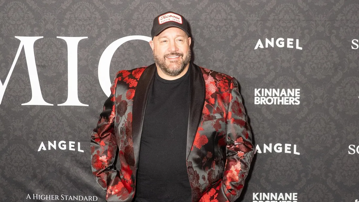 Hot feltöltés
Hot otthon: Kevin James