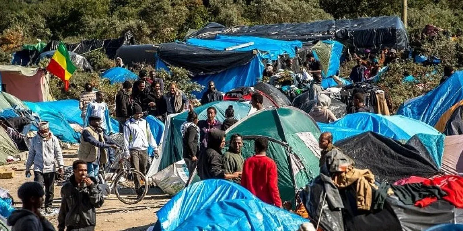 Rövidesen megkezdhetik egy migránstábor építését Magyarországon