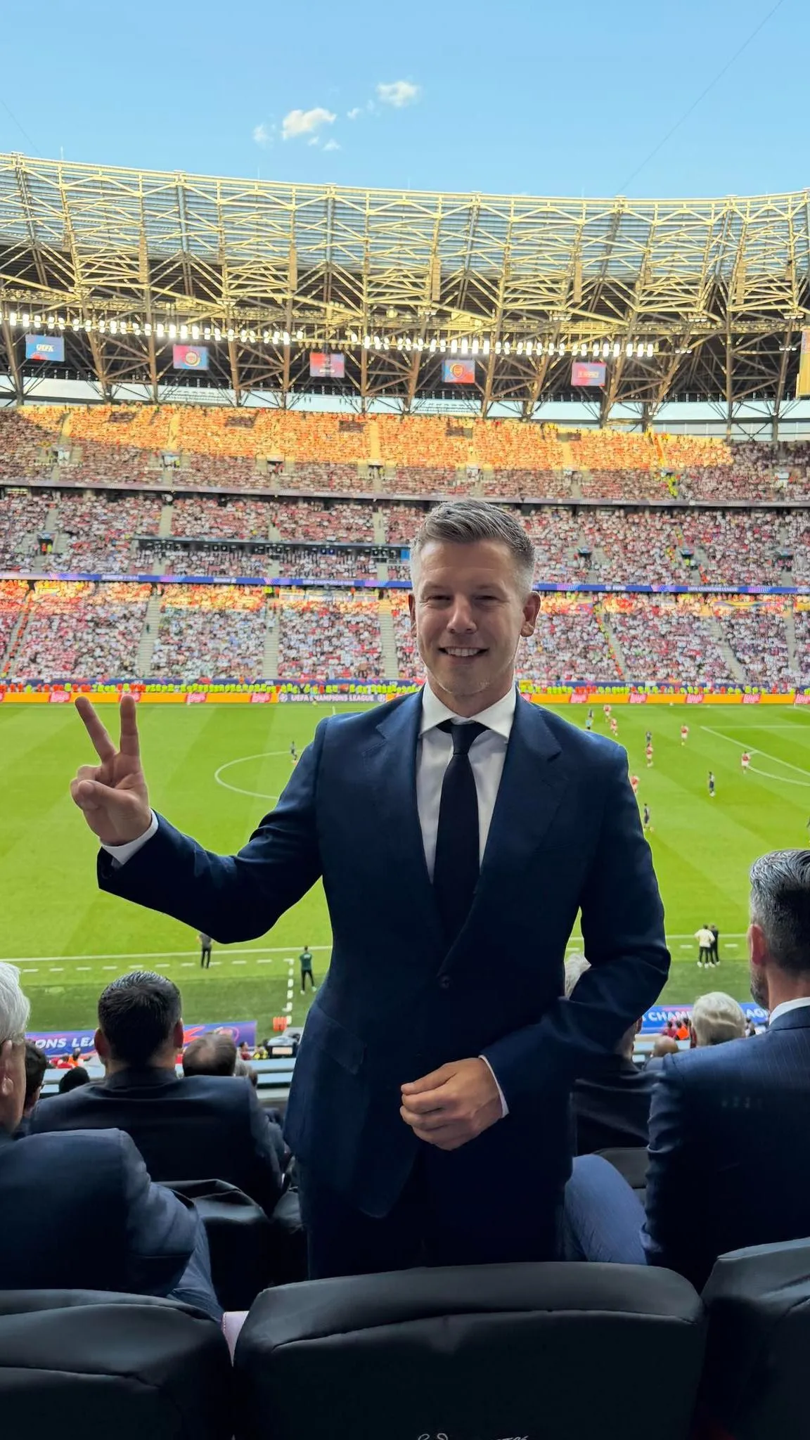 Magyar Péter azt ígérte: nincs VIP, nincs urizálás