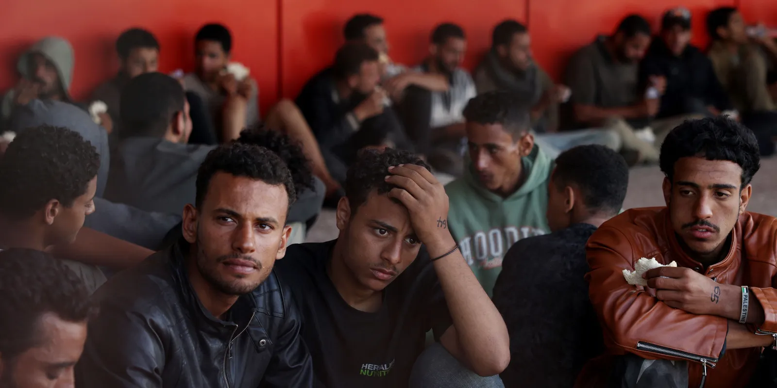Megnyílhat a határ, jöhetnek a migránsok és a migránstábor