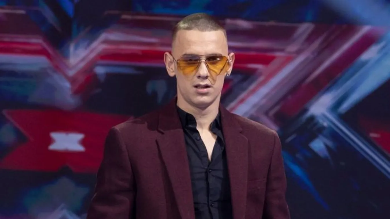 Videón az X-Faktor győztesének botrányba fulladt koncertje