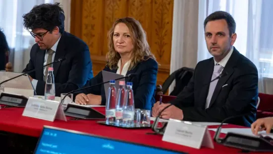 Egy boldogító igen – saját sógorát szánja igazságügyi miniszternek Magyar Péter
