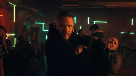 Tom Hardy kilépett a sikersorozatból - Nem bírták tovább a színész stílusát