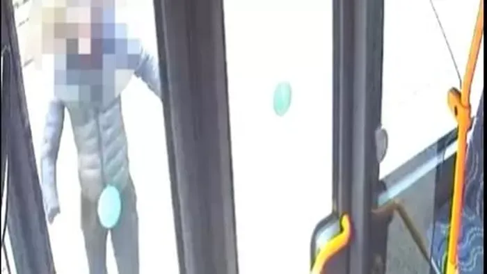 Fedélzeti kamera rögzítette a győri buszos balhét