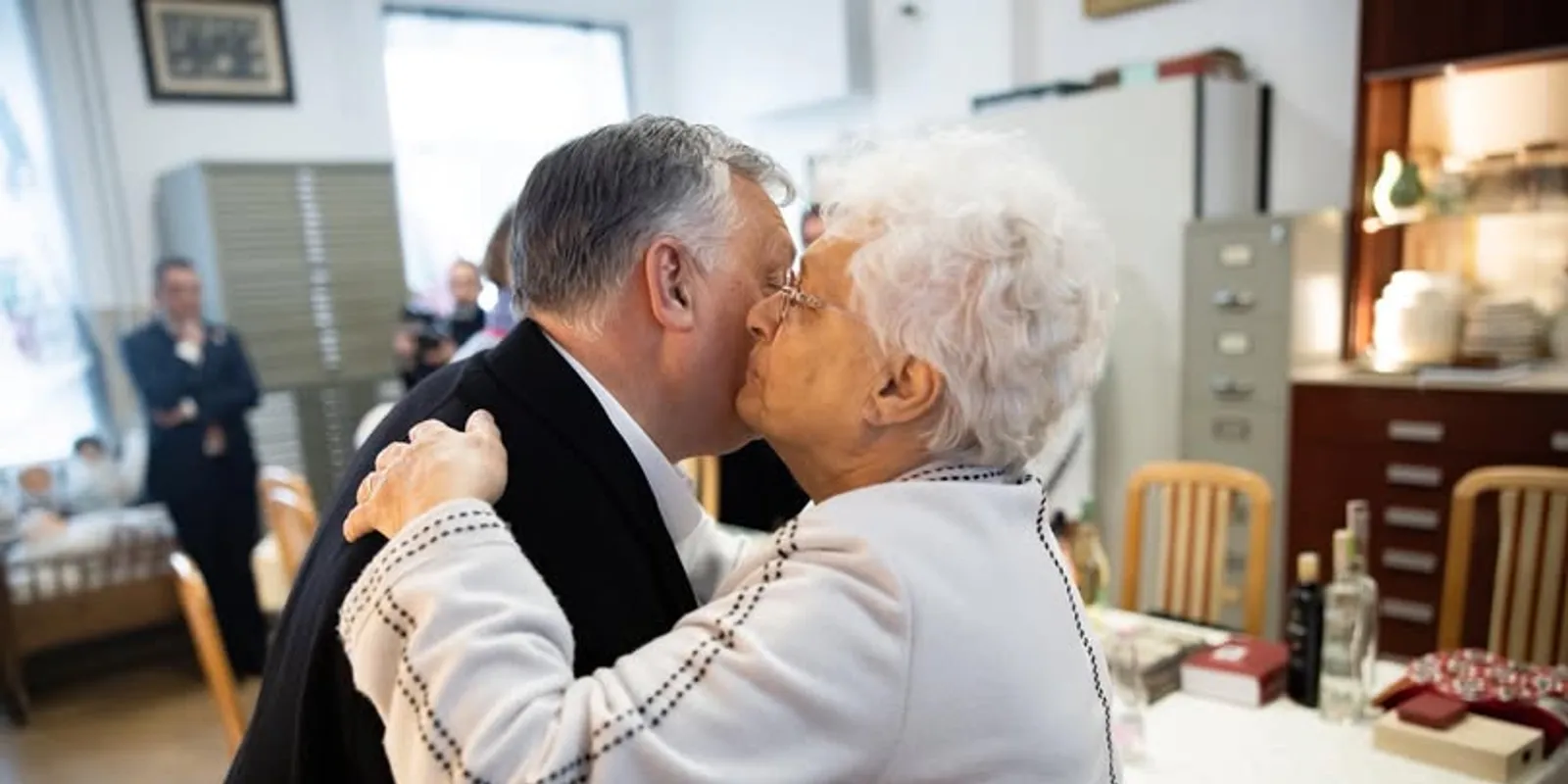 Orbán Viktor: „Köszönet érte édesanyámnak”