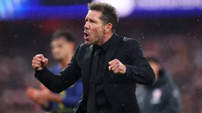 Balhés búcsú a BL-től, exfőnökére támadt Simeone – Videó