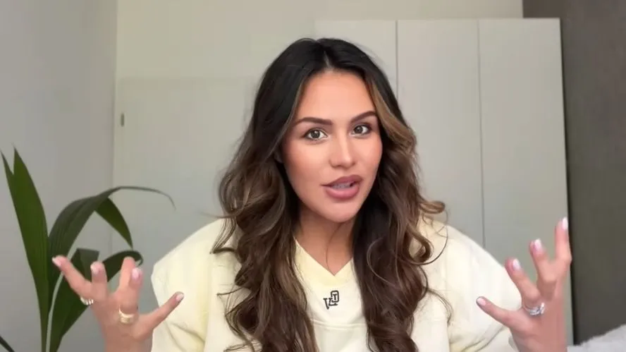 Babát vár Luna Joanna Michelle - Azahriah exe