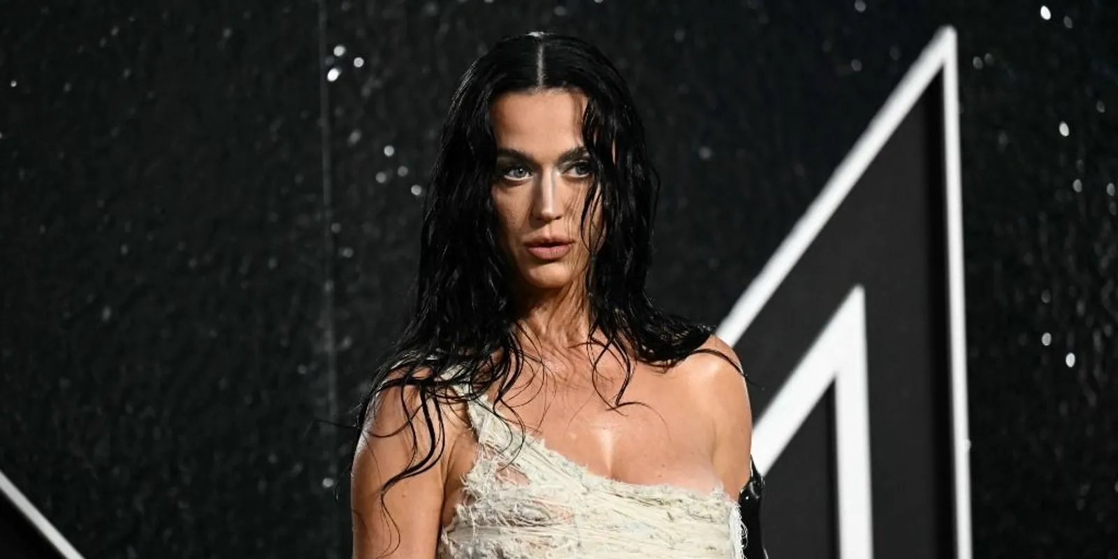 Katy Perry vallott: ő valójában nem Katy Perry