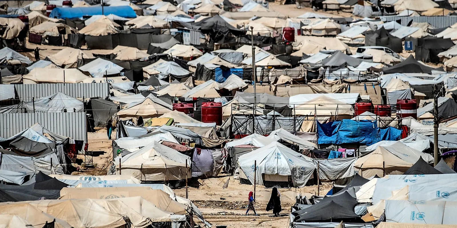 8 ezres migránstábor épülhet Magyarországon