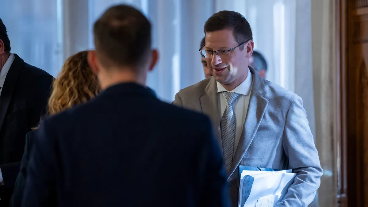 GULYÁS Gergely