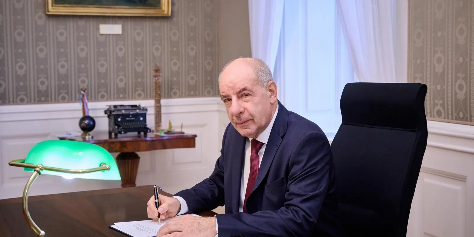 Fontos hírt osztott meg Sulyok Tamás a lemondatása ügyében