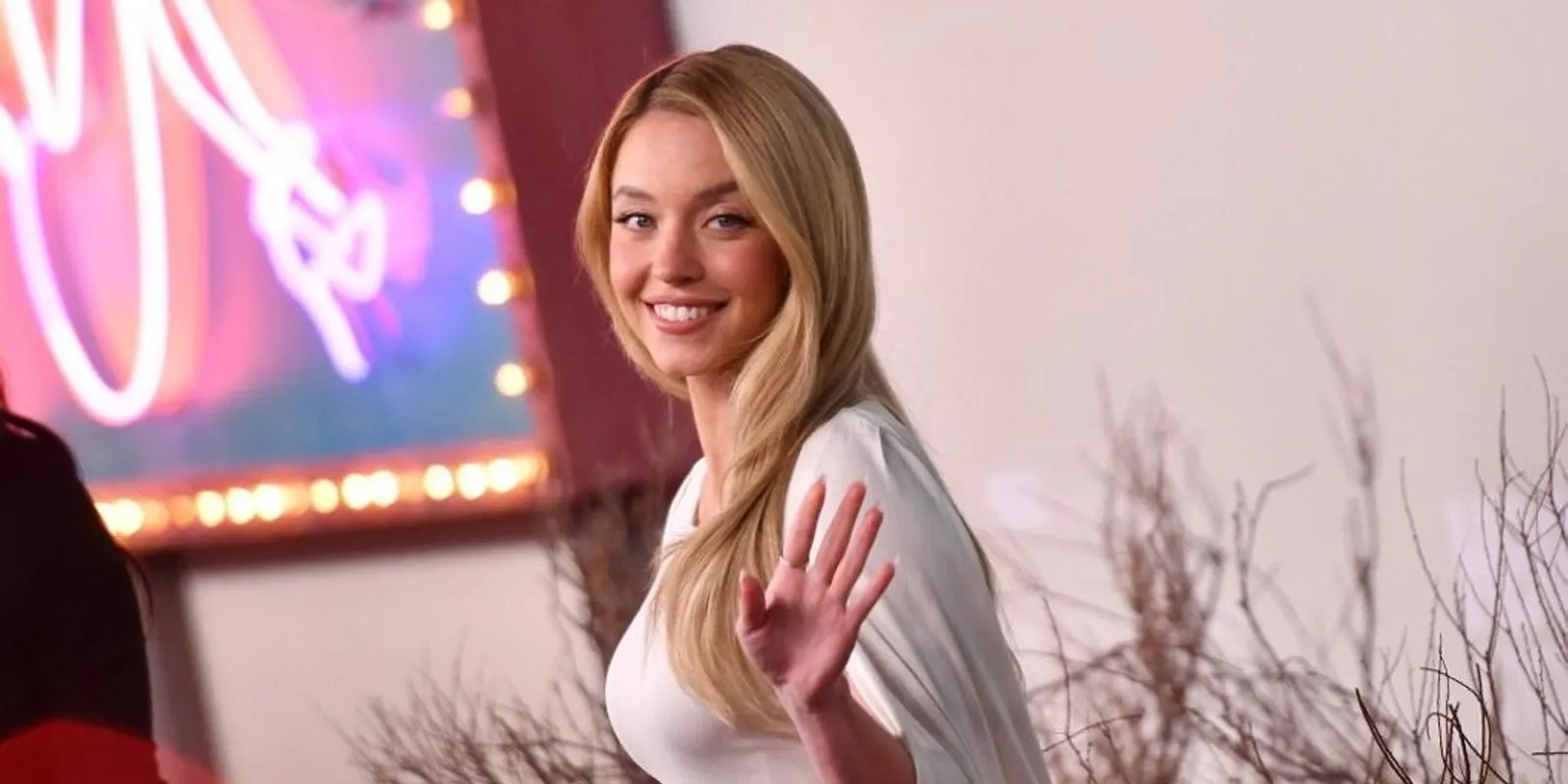 Botrányos jelenetei után megszólalt Sydney Sweeney