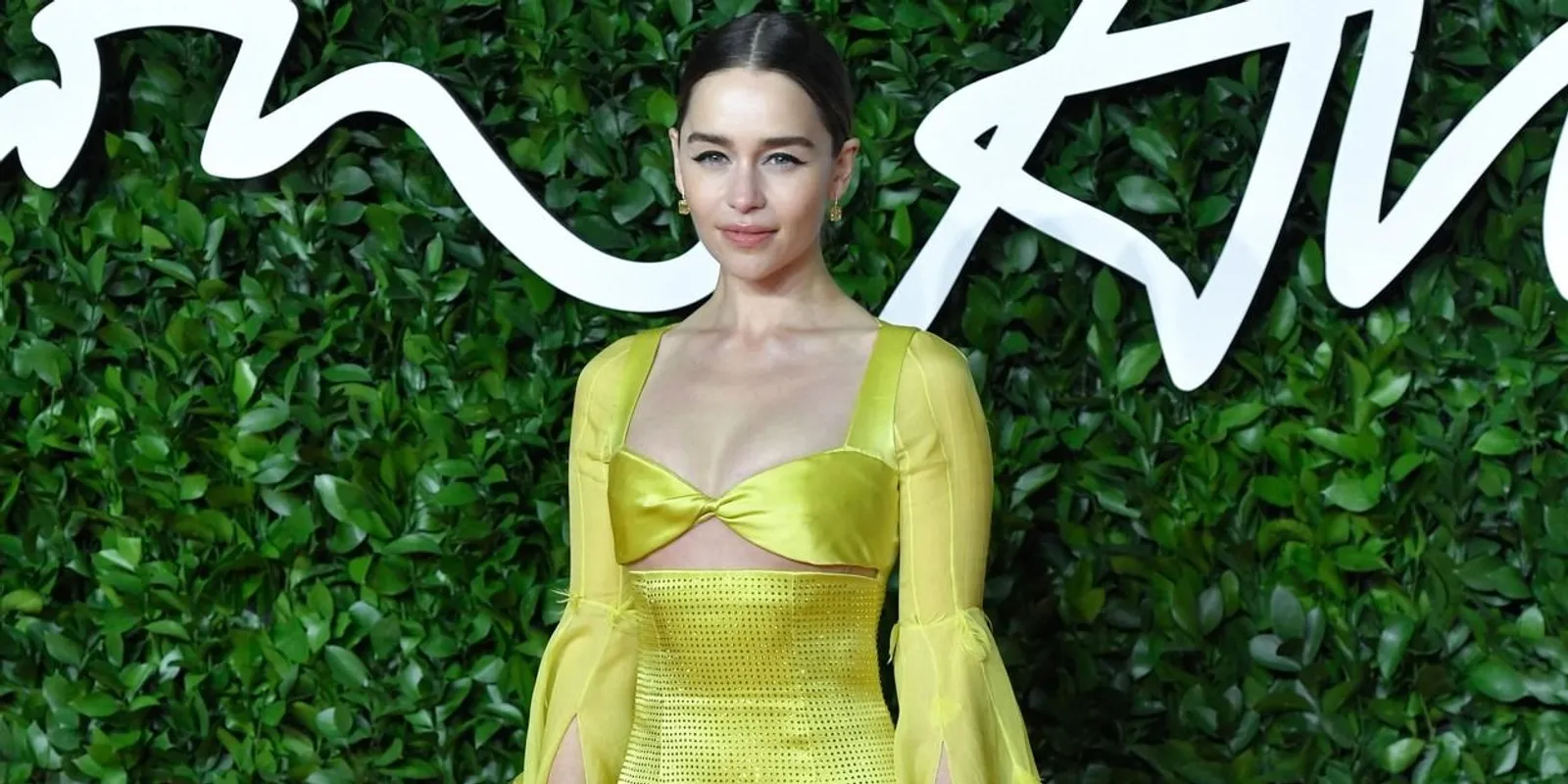 Emilia Clarke kitálalt a meztelen forgatásokról