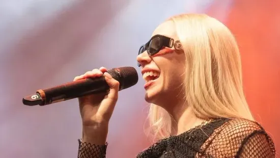 „Olyan híreket kaptam, hogy megint sírva fakadtam” - teljesen összetört Miss Mood