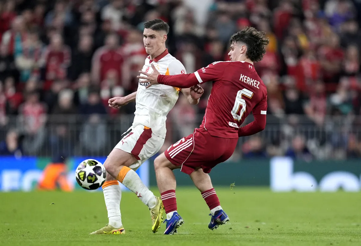 Sallai Roland (balra) a BL-nyolcaddöntő után, ősztől a Premier League-ben is a Liverpool és Kerkez Milos ellenfeleként játszhat?