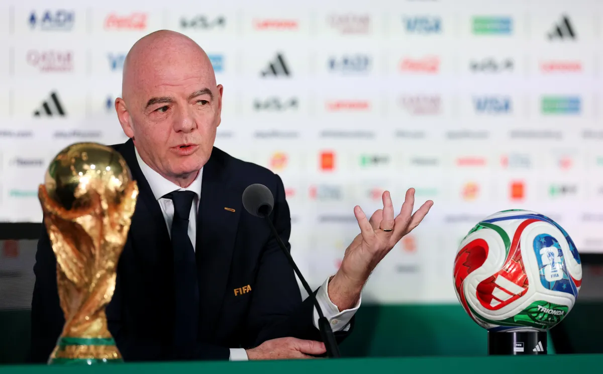Gianni Infantino 2016 óta a FIFA-elnöke , ez lesz a harmadik foci-vb-je