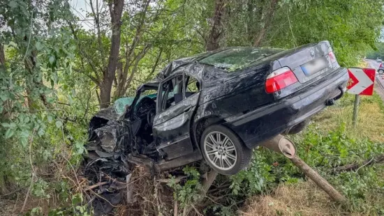 Fotókon a brutális szombati baleset, új hírek érkeztek a sérültről