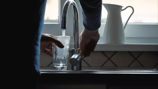 Kiderült milyen a hazai csapvíz minősége a világ többi országához képest – Íme a friss lista