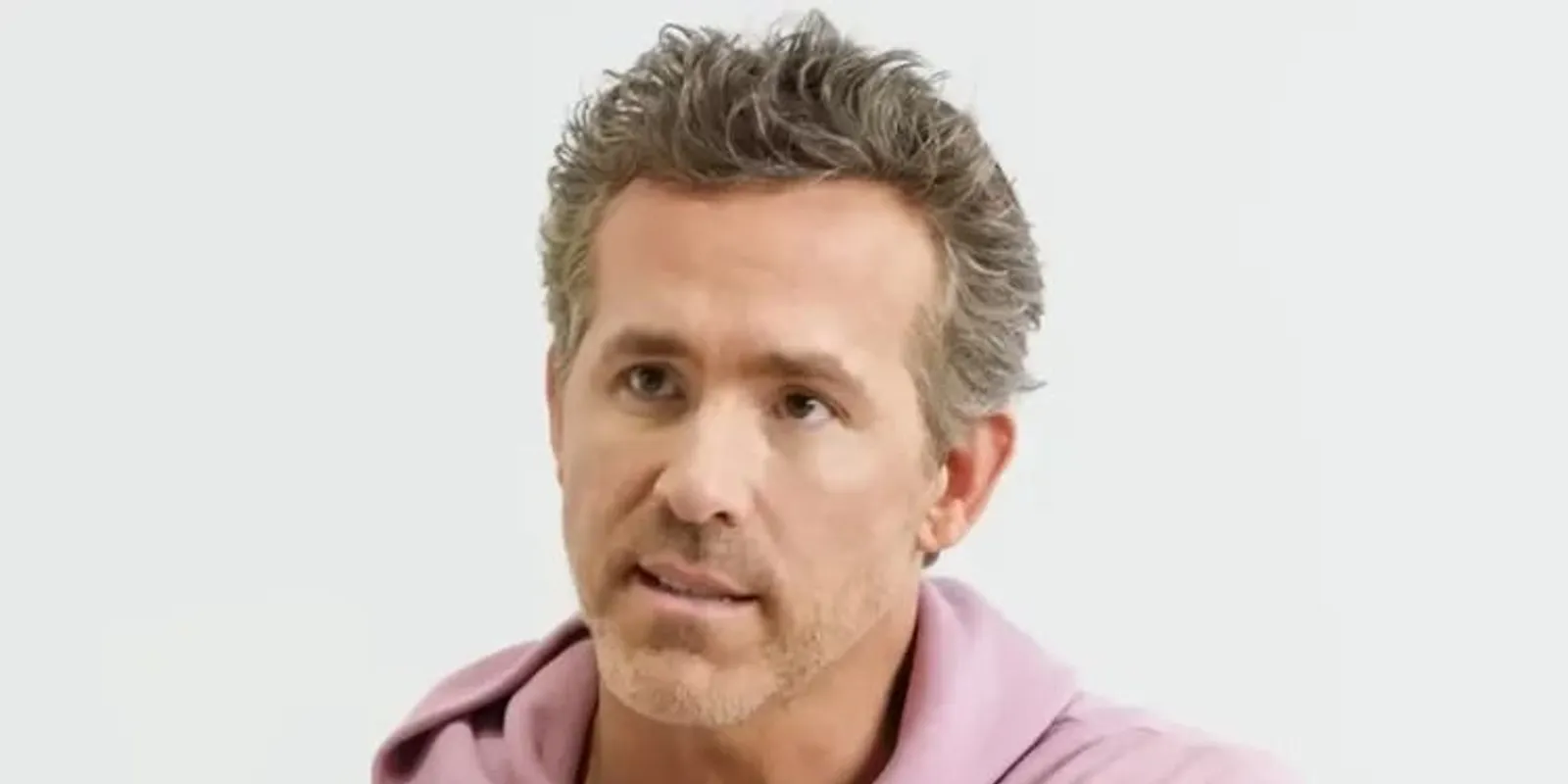 Ryan Reynolds elmondta: ittas sofőr gázolta el 18 évesen