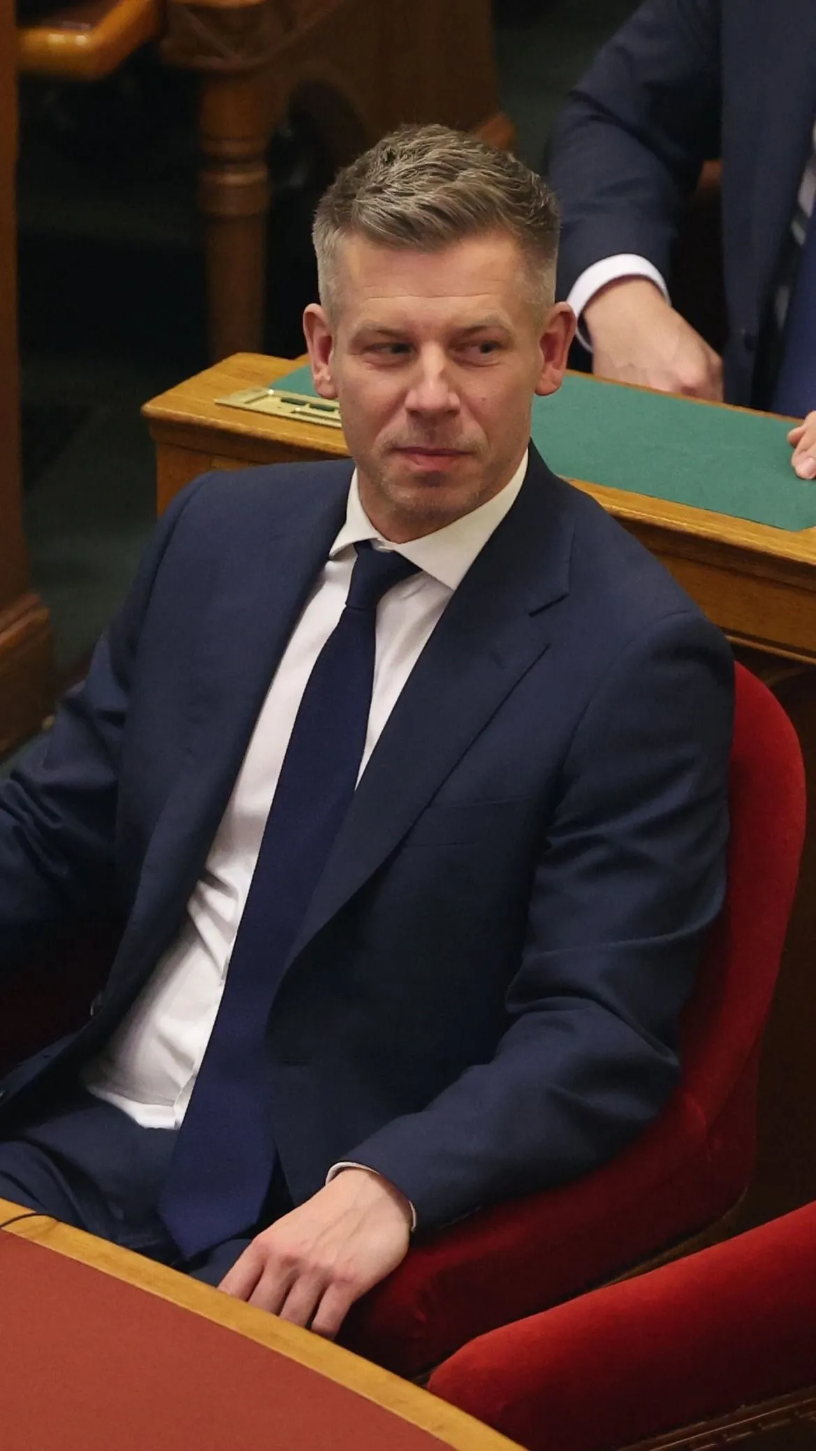 Magyar Péter nevetve hergelte a migrációs paktum ellen tüntetőket
