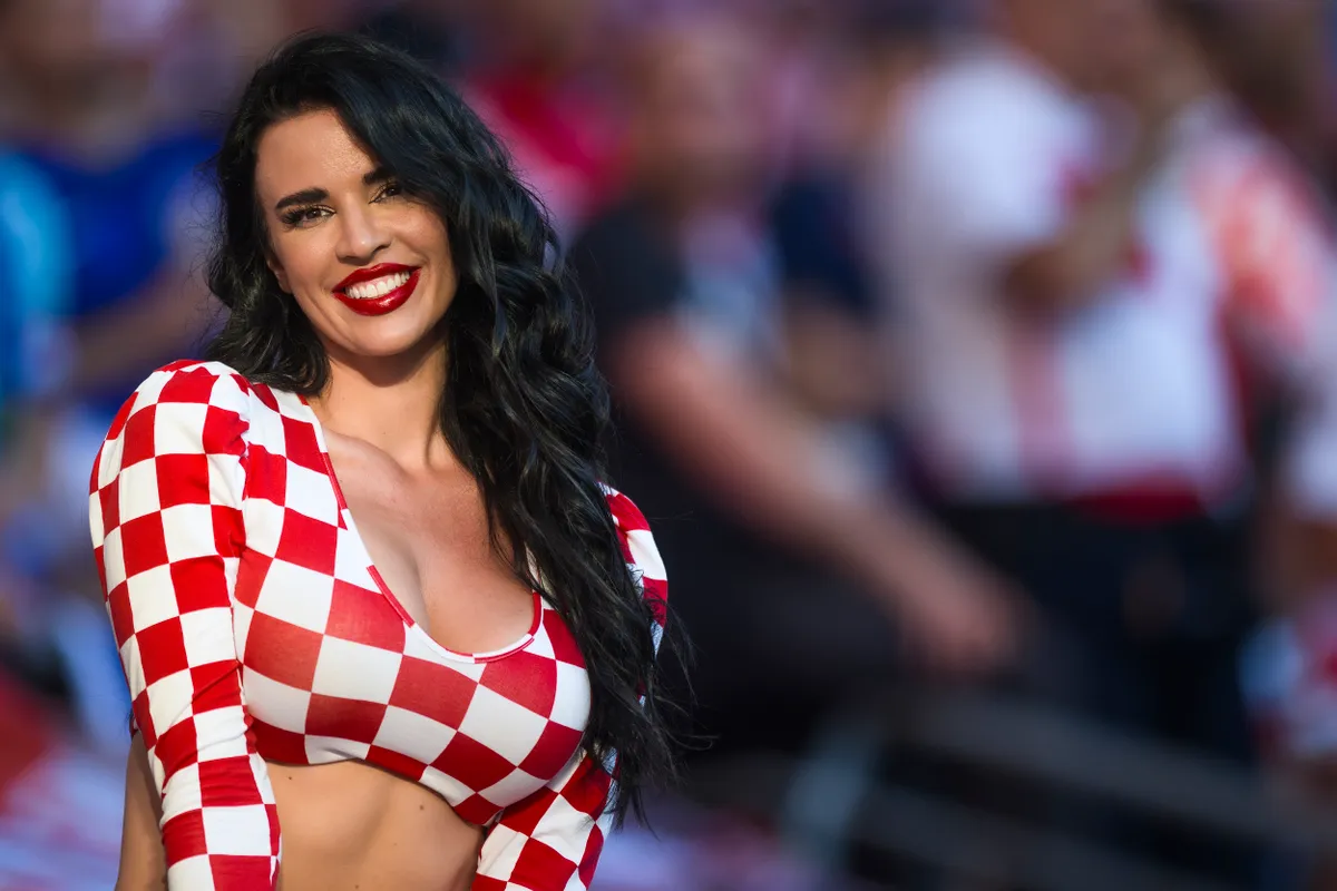 Ivana Knöll az egyik legnépszerűbb horvát szurkolólány