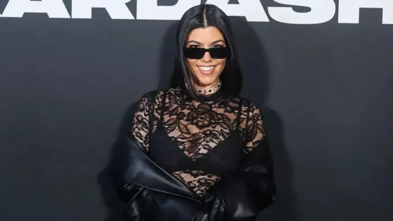 Kourtney Kardashian és Travis Barker a vörös szőnyegen