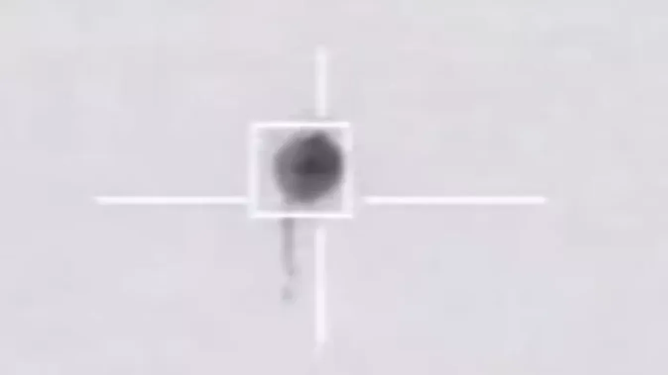 Fekete, gömb alakú: Rakétával lőtték le az UFO-t