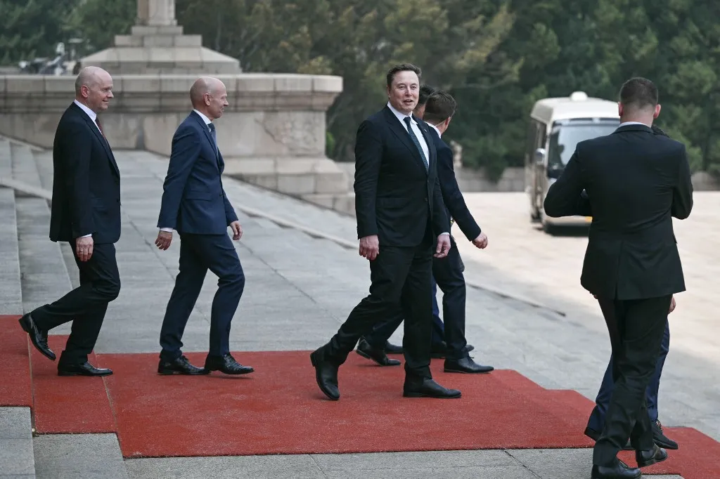 Elon Musk történelmet írhat azzal, hogy a világ első ezermilliárdosa lesz.