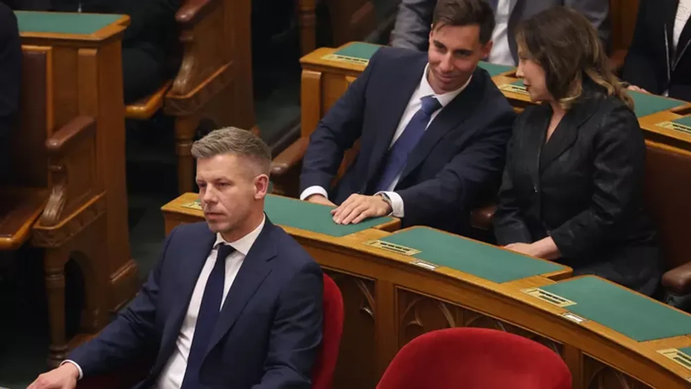 De mit csinál a 140 tiszás képviselő a Parlamentben?
