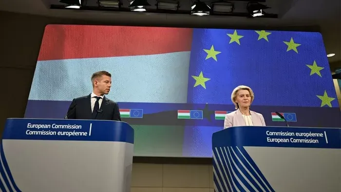 Magyar Péter így bizonygatja hűségét Brüsszelnek