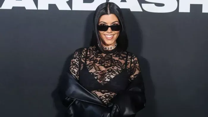 Kourtney Kardashian és Travis Barker a vörös szőnyegen
