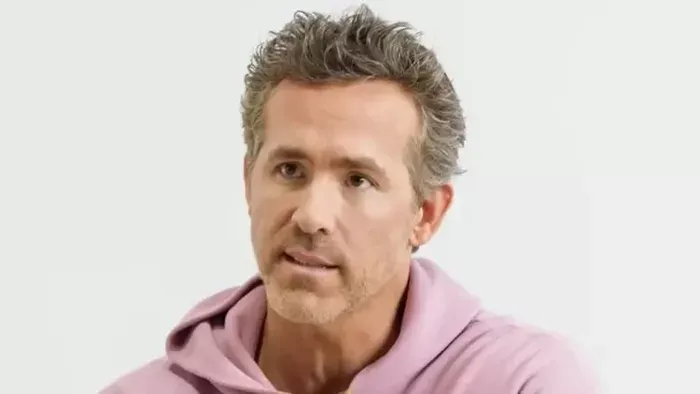 Ryan Reynolds elmondta: ittas sofőr gázolta el 18 évesen