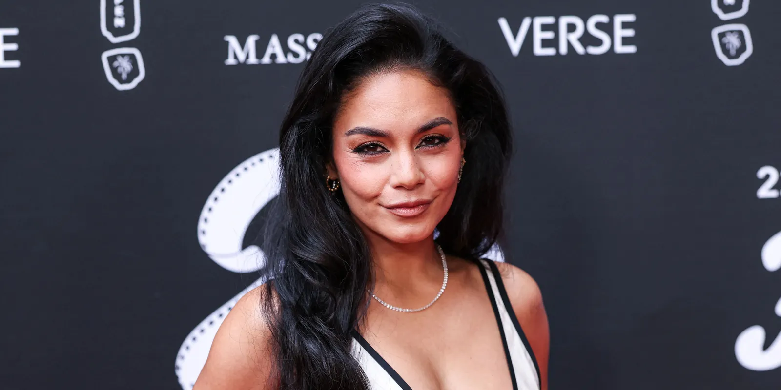 Vanessa Hudgens visszatérhet a zenéhez, itt az első jel